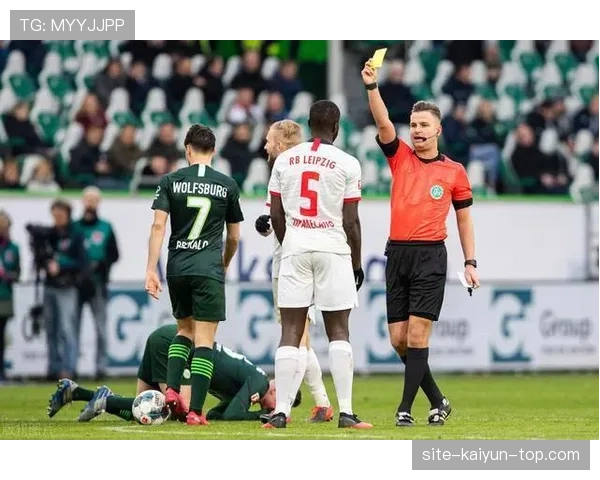 直接任意球规则解析：判罚条件与执行细节全面说明